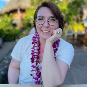 Meet your Posher, Carrie